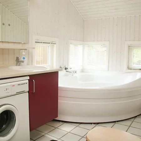 Ferienhaus Holiday Stenbaekvej D- 4456 *
